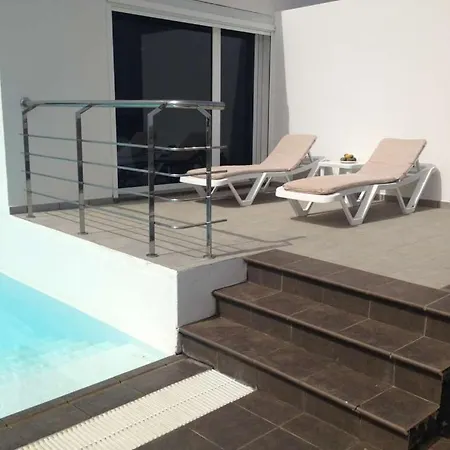 Sleeps 6 Pool Wifi וילה Mácher